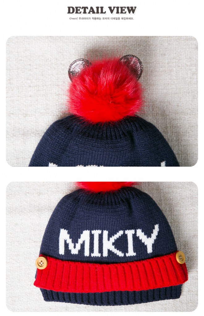 เซ็ตหมวกไหมพรมปักอักษร MIKIY และรูปมิกกี้ มาพร้อมผ้าพันคอ GZMM
