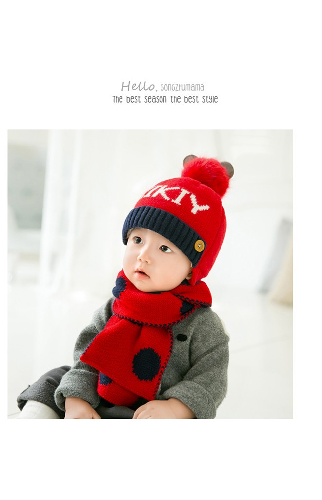 เซ็ตหมวกไหมพรมปักอักษร MIKIY และรูปมิกกี้ มาพร้อมผ้าพันคอ GZMM