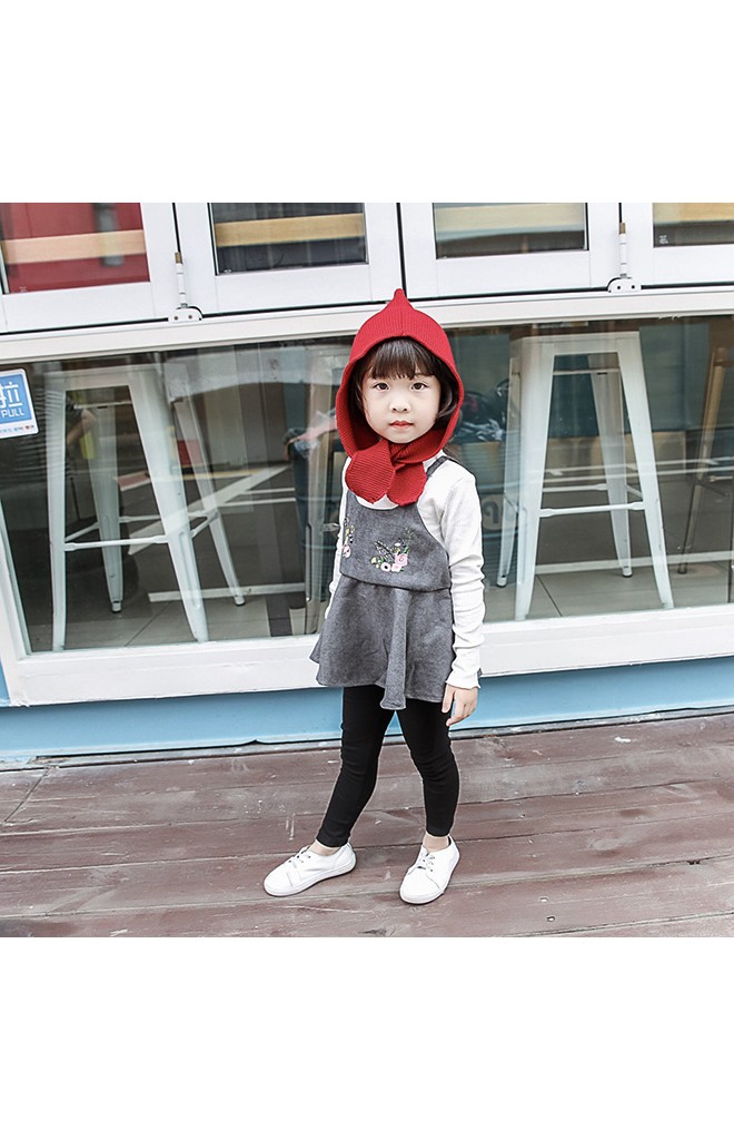หมวกไหมพรมสาวน้อยยอดแหลม ปลายล่างยาวผูกเป็นโบว์
