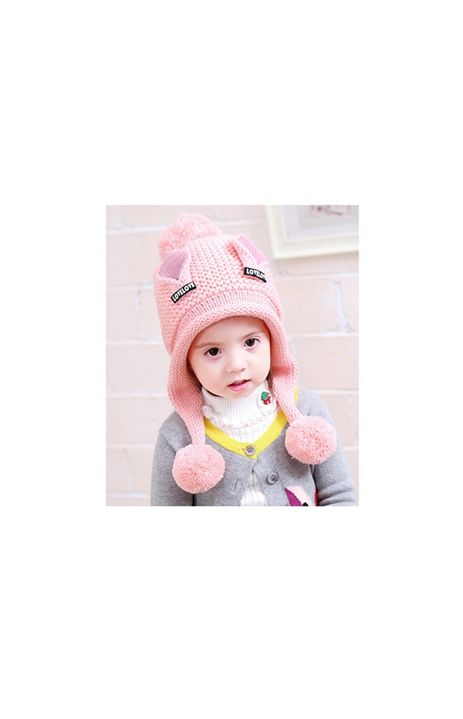 หมวกไหมพรมสาวน้อยแต่งหูแหลม อักษร LOVELOVE จาก Bilamila
