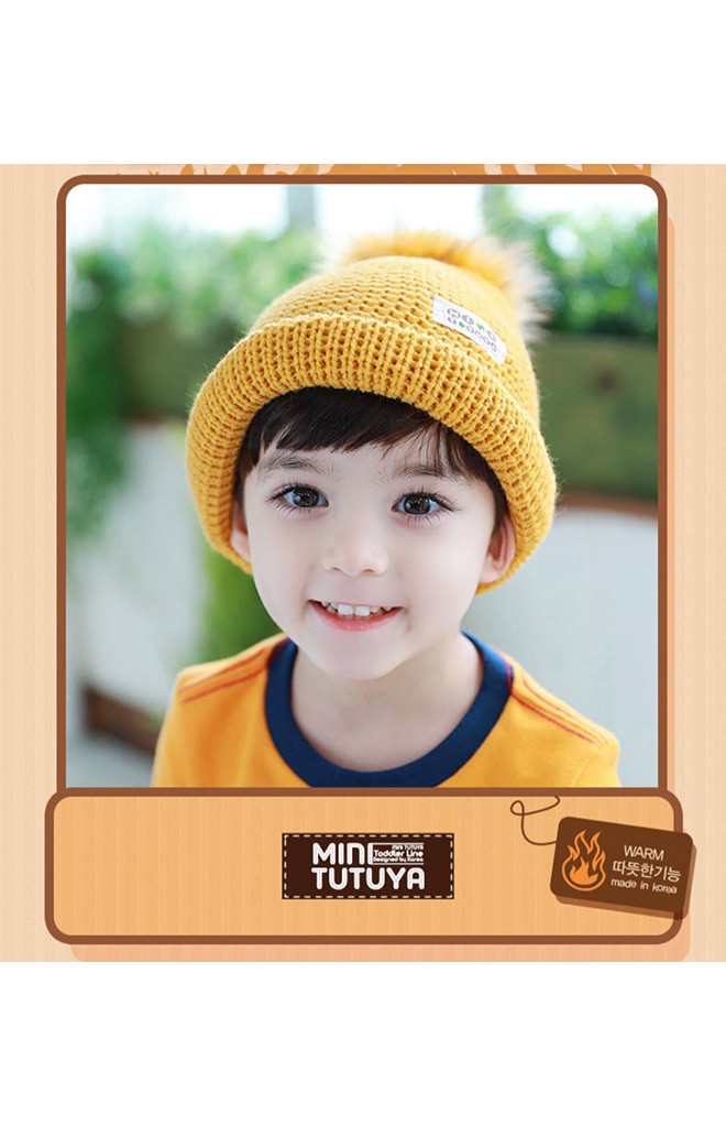 หมวกไหมพรมพับขอบบนแต่งปอมปอมขนมิ้ง TUTUYA
