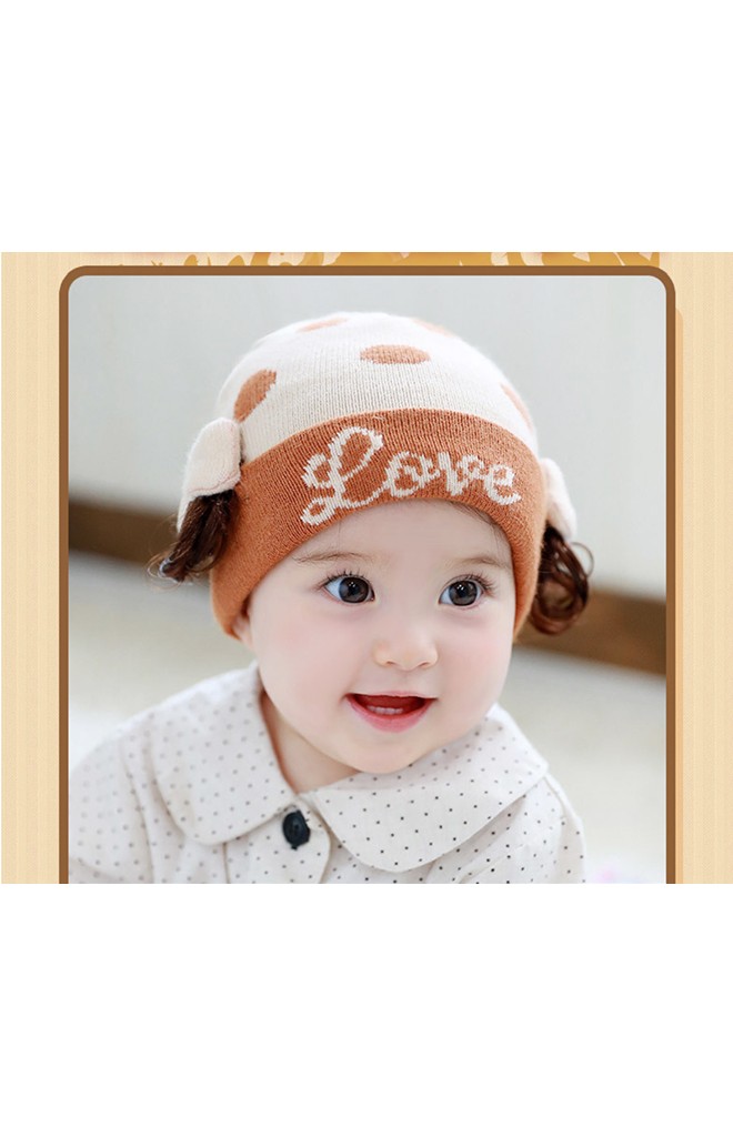 หมวก Love หมวกไหมพรมลายจุดข้างแต่งโบว์และผมปลอม TUTUYA