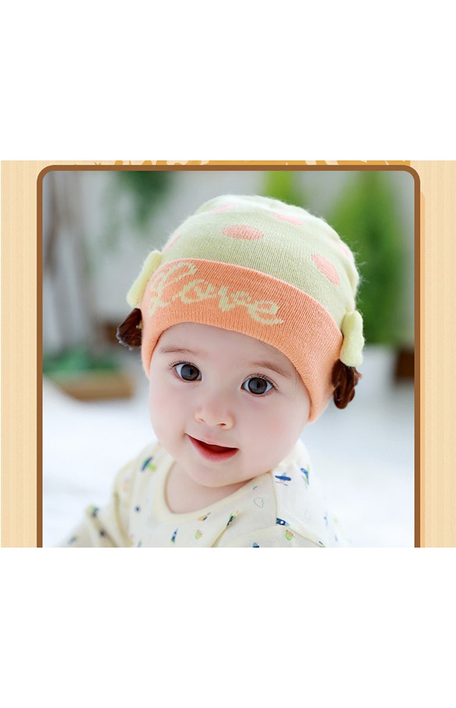 หมวก Love หมวกไหมพรมลายจุดข้างแต่งโบว์และผมปลอม TUTUYA