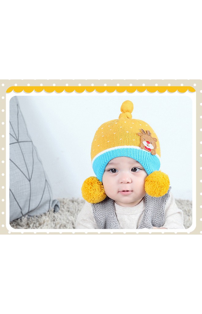 หมวกไหมพรมแต่งกวางเรนเดียร์ จาก BEINABEAR