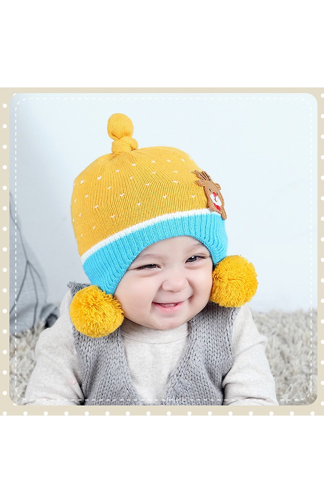 หมวกไหมพรมแต่งกวางเรนเดียร์ จาก BEINABEAR