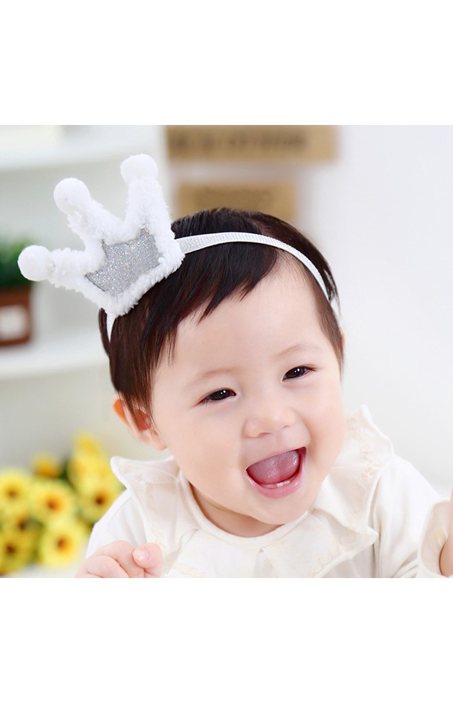 สายคาดผมมงกุฎปลายแต่งปอมปอมขาว