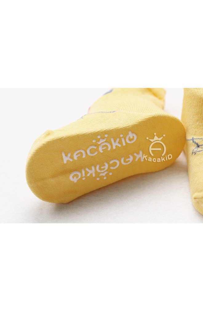 ถุงเท้าเด็กเป็ดน้อยน่ารักมีกันลื่น จาก Kacakid