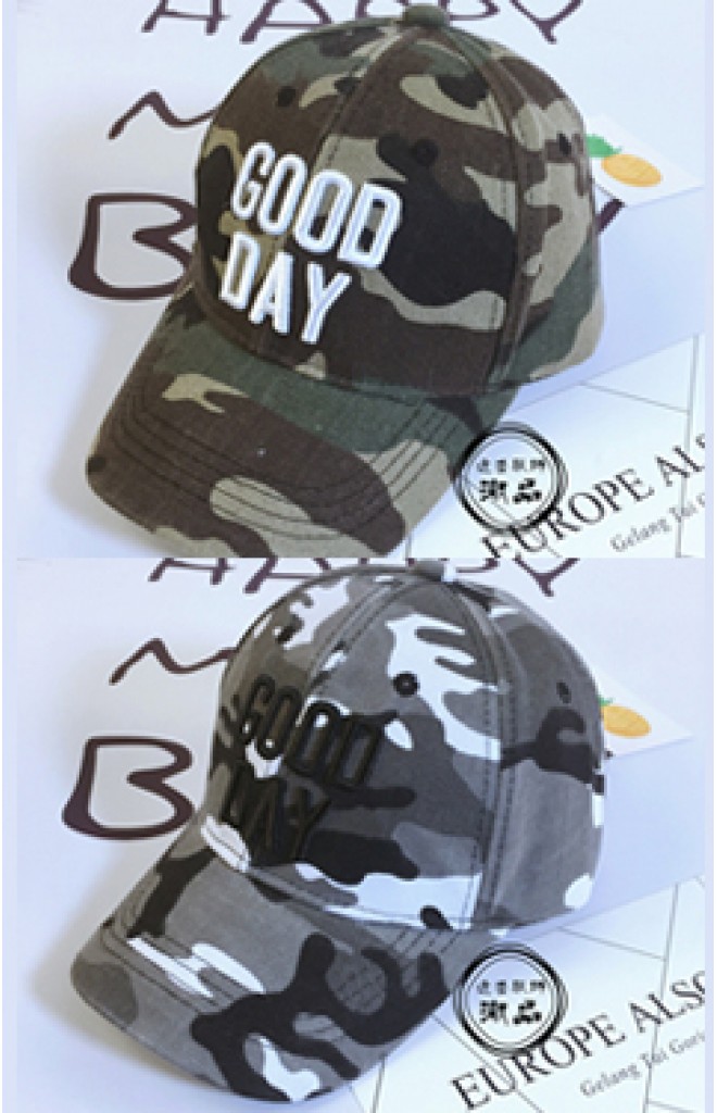 หมวกแก๊ปลายพราง ปักอักษร GOOD DAY หมวกแก๊ปลายพราง ปักอักษร GOOD DAY