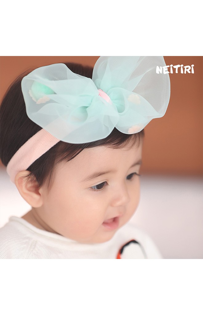สายคาดผมโบว์ใหญ่ด้านในแต่งปอมและดอกไม้เล็ก Angel Neitiri
