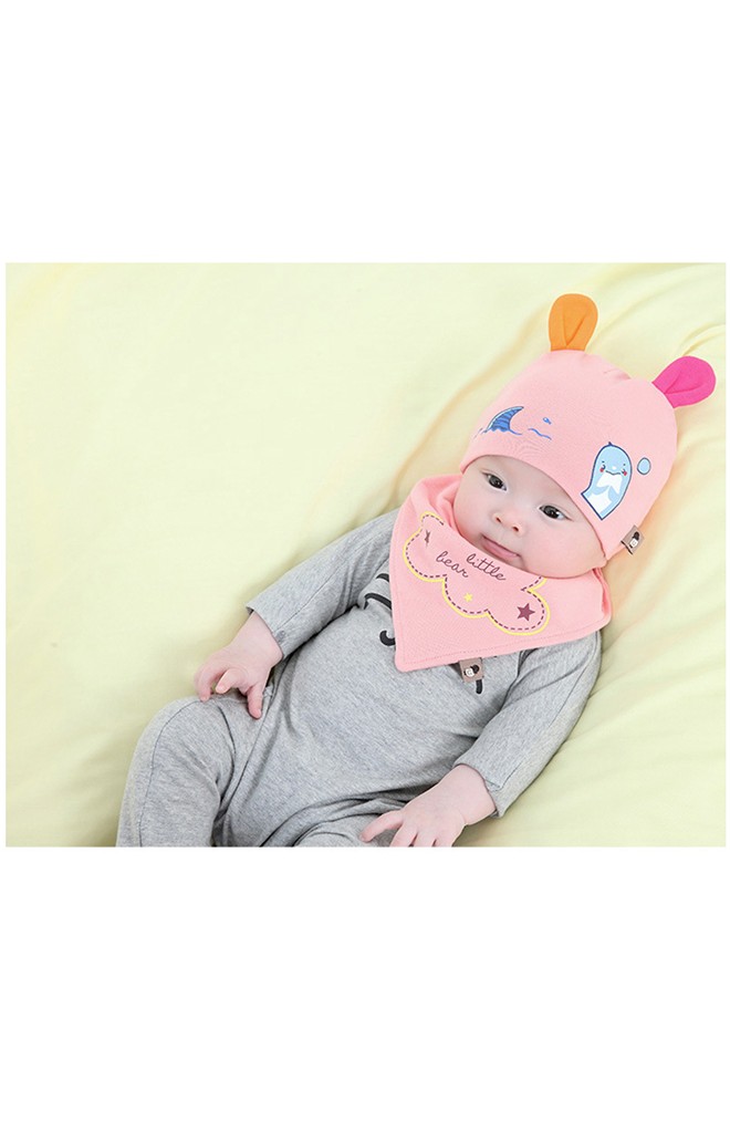 เซ็ตหมวกเด็กเล็กแต่งหูสกรีนโลมาพร้อมผ้ากันเปื้อน TIANYIBEAR
