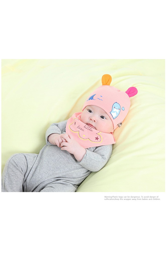 เซ็ตหมวกเด็กเล็กแต่งหูสกรีนโลมาพร้อมผ้ากันเปื้อน TIANYIBEAR