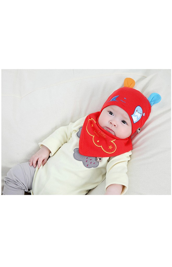 เซ็ตหมวกเด็กเล็กแต่งหูสกรีนโลมาพร้อมผ้ากันเปื้อน TIANYIBEAR