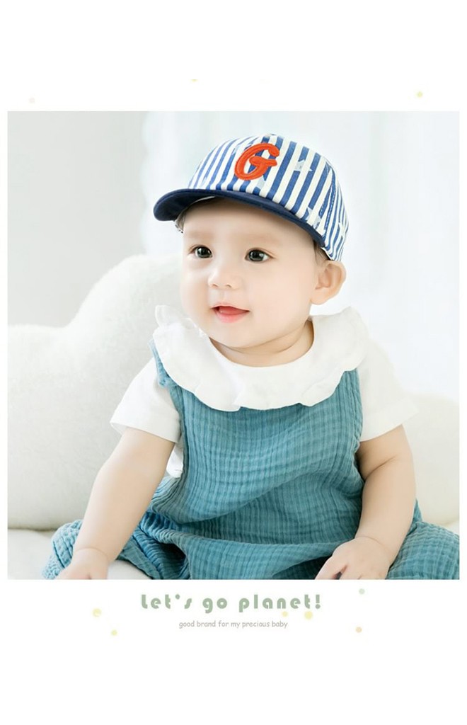 หมวกแก๊ปเด็กลายทางและดาว ปักอักษร G จาก GZMM