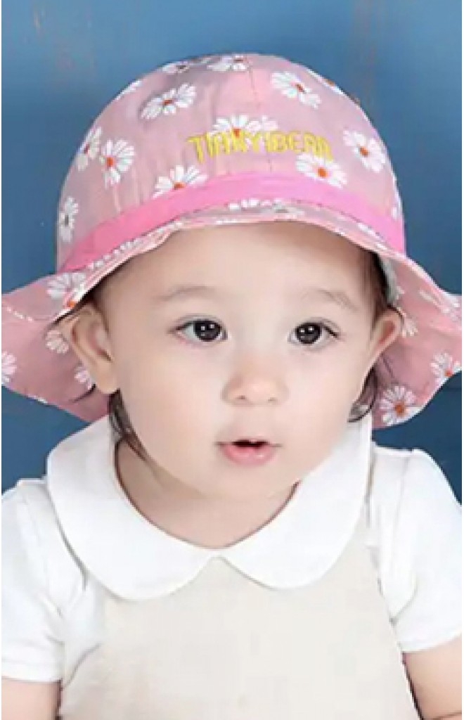 หมวกสาวน้อยลายดอก ปลายปีกโค้ง TAINYIBEAR หมวกสาวน้อยลายดอก ปลายปีกโค้ง TAINYIBEAR