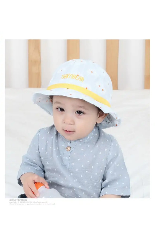 หมวกสาวน้อยลายดอก ปลายปีกโค้ง TAINYIBEAR
