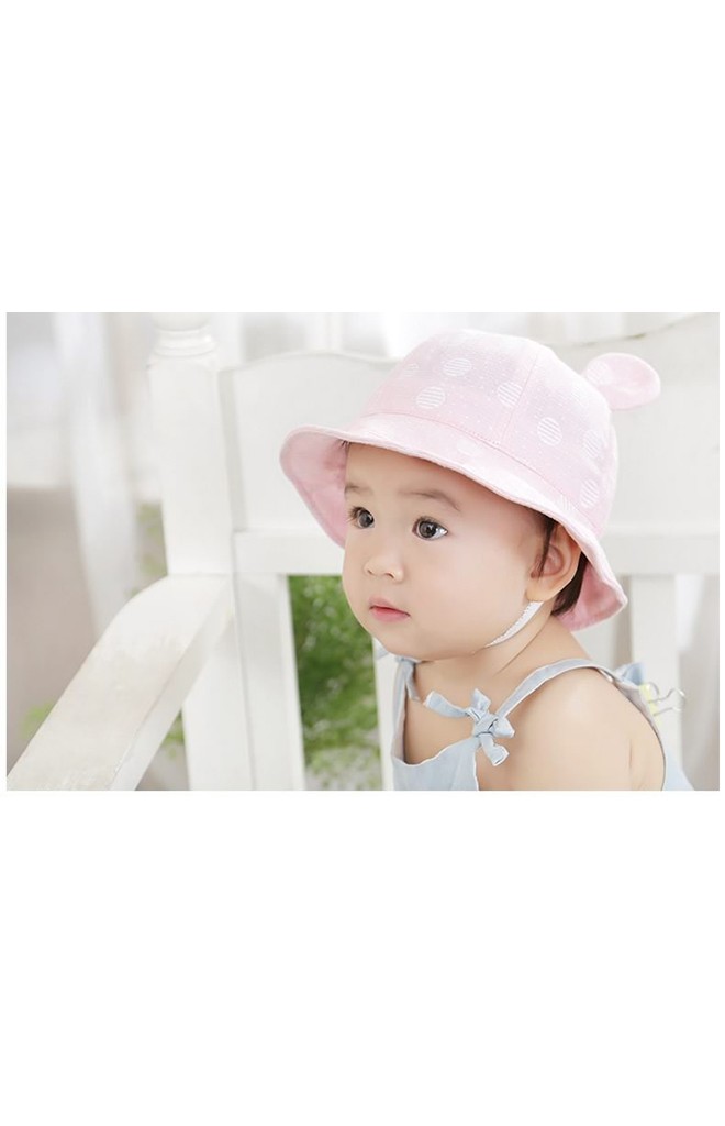 หมวกปีกรอบลายวงกลมแต่งหูน่ารัก รอบปีก