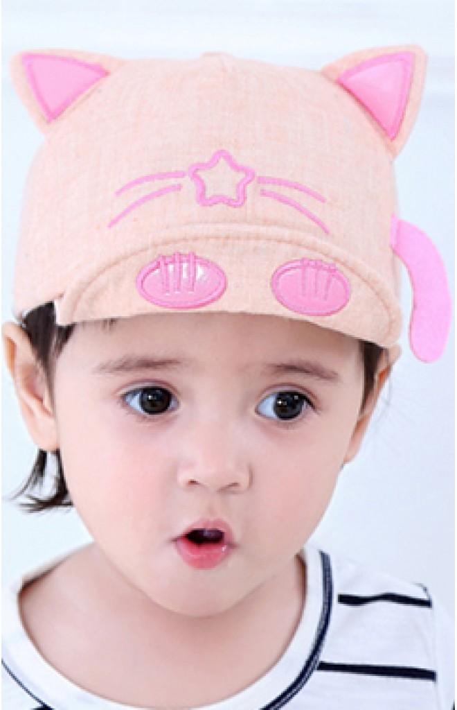 หมวกแก๊ปแมวน้อยแต่งหางเล็กๆ หมวกแก๊ปแมวน้อยแต่งหางเล็กๆ