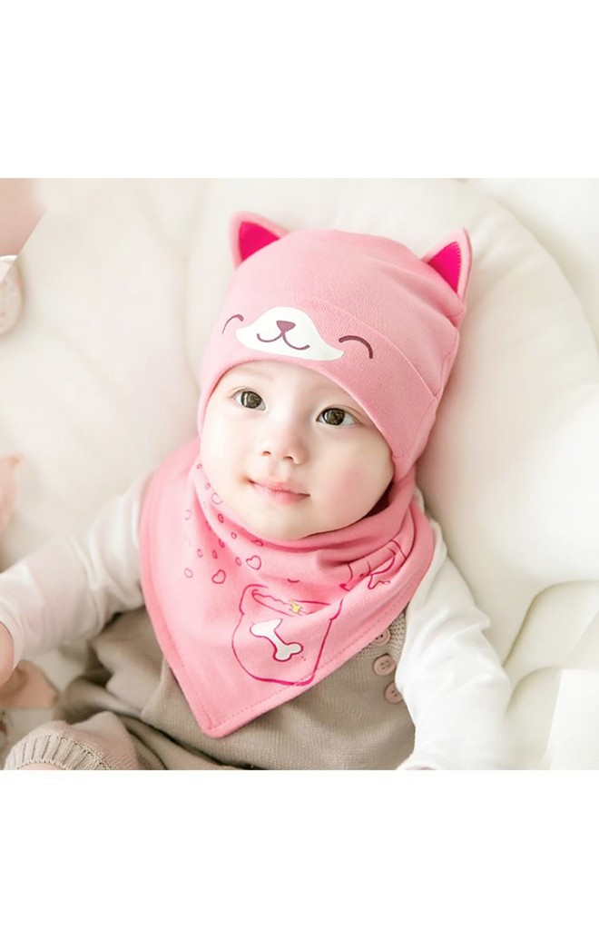 เซ็ตหมวกลายลูกสุนัขหูตั้งมาพร้อมผ้ากันเปื้อนสามเหลี่ยม GZMM