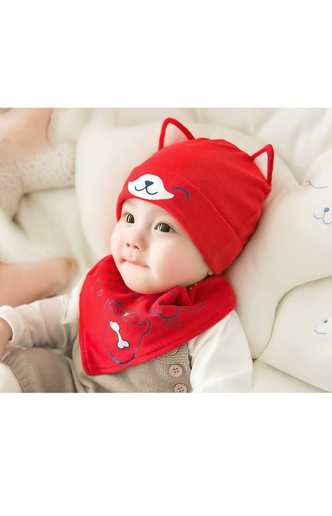 เซ็ตหมวกลายลูกสุนัขหูตั้งมาพร้อมผ้ากันเปื้อนสามเหลี่ยม GZMM