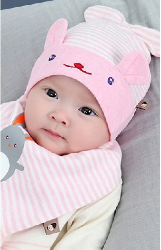 เซ็ตหมวกกระต่ายผูกโบว์ลายทางมาพร้อมผ้ากันเปื้อน TIANYIBEAR เซ็ตหมวกกระต่ายผูกโบว์ลายทางมาพร้อมผ้ากันเปื้อน TIANYIBEAR