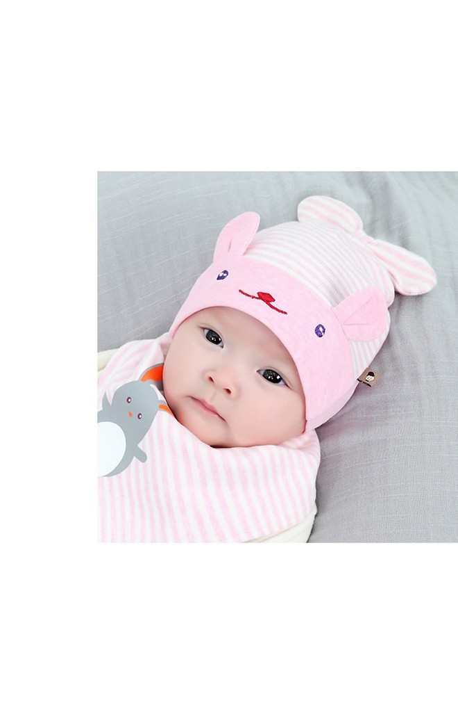 เซ็ตหมวกกระต่ายผูกโบว์ลายทางมาพร้อมผ้ากันเปื้อน TIANYIBEAR