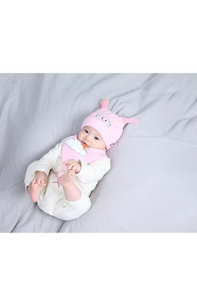 เซ็ตหมวกโรบอทพร้อมผ้ากันเปื้อนสามเหลี่ยม TIANYIBEAR
