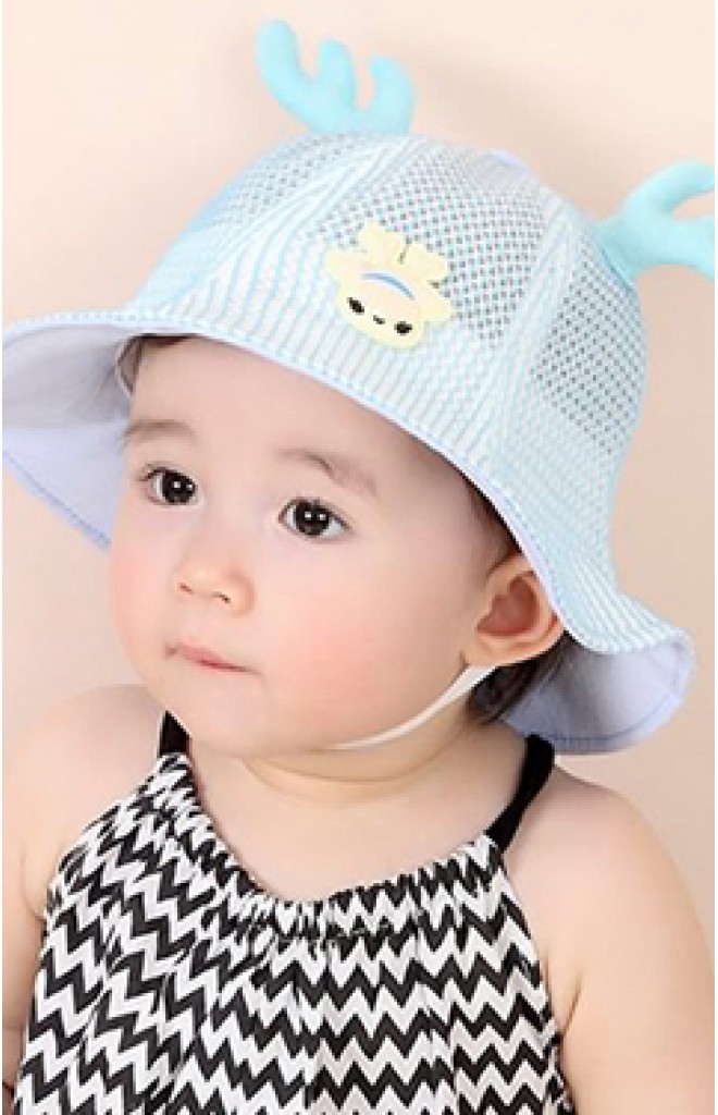 หมวกเด็กปีกรอบผ้าตาข่ายแต่งกวาง KUKUJI หมวกเด็กปีกรอบผ้าตาข่ายแต่งกวาง KUKUJI