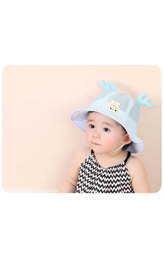 หมวกเด็กปีกรอบผ้าตาข่ายแต่งกวาง KUKUJI