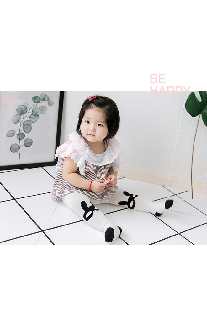 ถุงน่องเด็กโทนขาว-ดำ ลายหน้าสัตว์น่ารัก