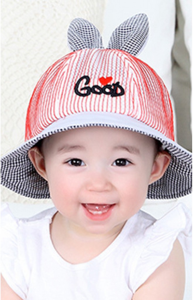 หมวกบัคเก็ตผ้าตาข่ายหูกระต่าย ปักอักษร GOOD จาก KUKUJI หมวกบัคเก็ตผ้าตาข่ายหูกระต่าย ปักอักษร GOOD จาก KUKUJI