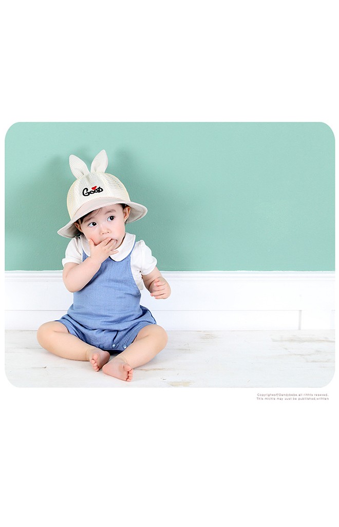 หมวกบัคเก็ตผ้าตาข่ายหูกระต่าย ปักอักษร GOOD จาก KUKUJI