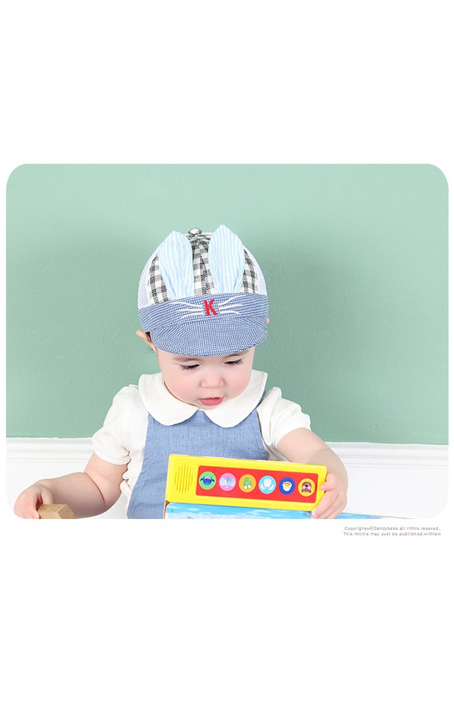 หมวกแก๊ปเด็กลายตารางแต่งหูกระต่าย ด้านหลังผ้าตาข่าย จาก KUKUJI