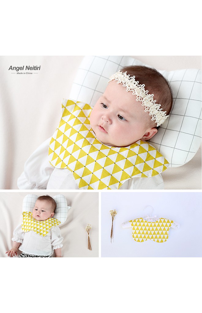 ผ้ากันเปื้อนเด็กปลายโค้งลายน่ารัก จาก Angel Neitiri