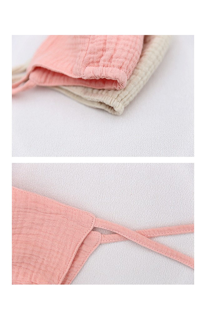 หมวกผูกคางแต่งปอมปอมลายทางเล็ก จาก Angel Neitiri
