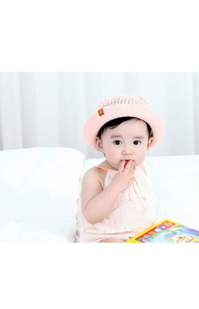 หมวกถักหมีน้อย มีสายยืดคล้องใต้คาง