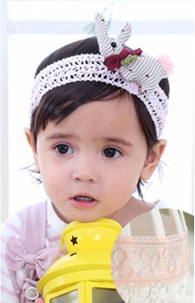 สายคาดผมแต่งกระต่ายนูนใหญ่ลายทาง สายคาดผมแต่งกระต่ายนูนใหญ่ลายทาง