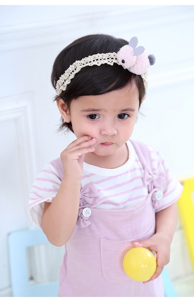 สายคาดผมแต่งตุ๊กตากระต่ายน้อย สายลูกไม้สีครีมเหลือบทอง