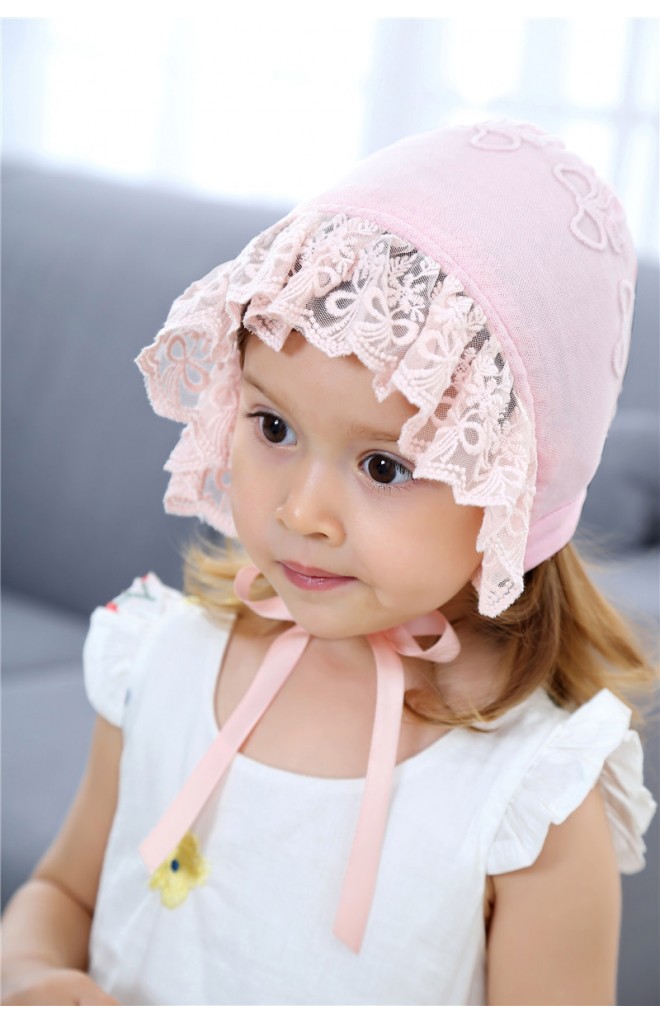 หมวกผูกคางสาวน้อยลายโบว์ด้านหน้าระบายลูกไม้