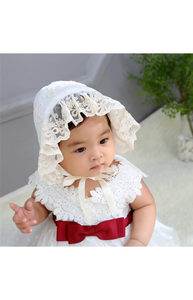 หมวกผูกคางสาวน้อยลายโบว์ด้านหน้าระบายลูกไม้