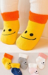 ถุงเท้าเด็กข้อสั้นแบบหนา ลายยิ้ม ไม่มีกันลื่น