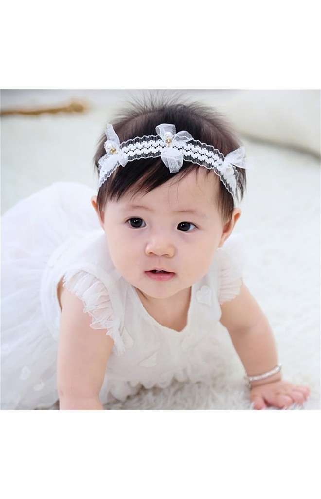 สายคาดผมลูกไม้สีขาวแต่งโบว์เล็กๆ 3 โบว์