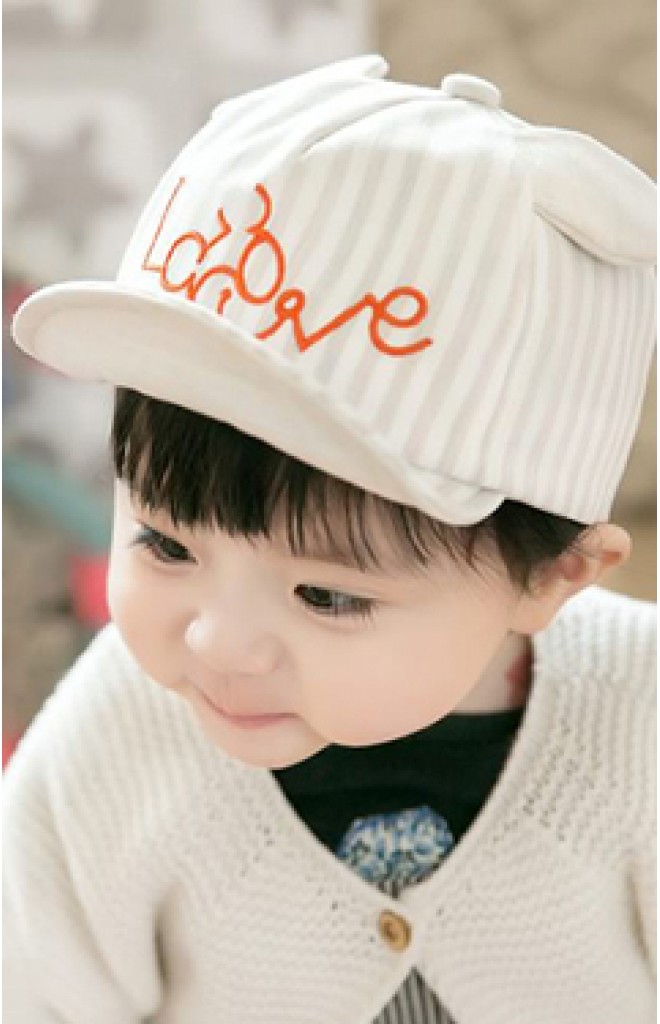 หมวกแก๊ปเด็กลายทางปักมิกกี้อักษร Love แต่งหูน่ารัก GZMM หมวกแก๊ปเด็กลายทางปักมิกกี้อักษร Love แต่งหูน่ารัก GZMM