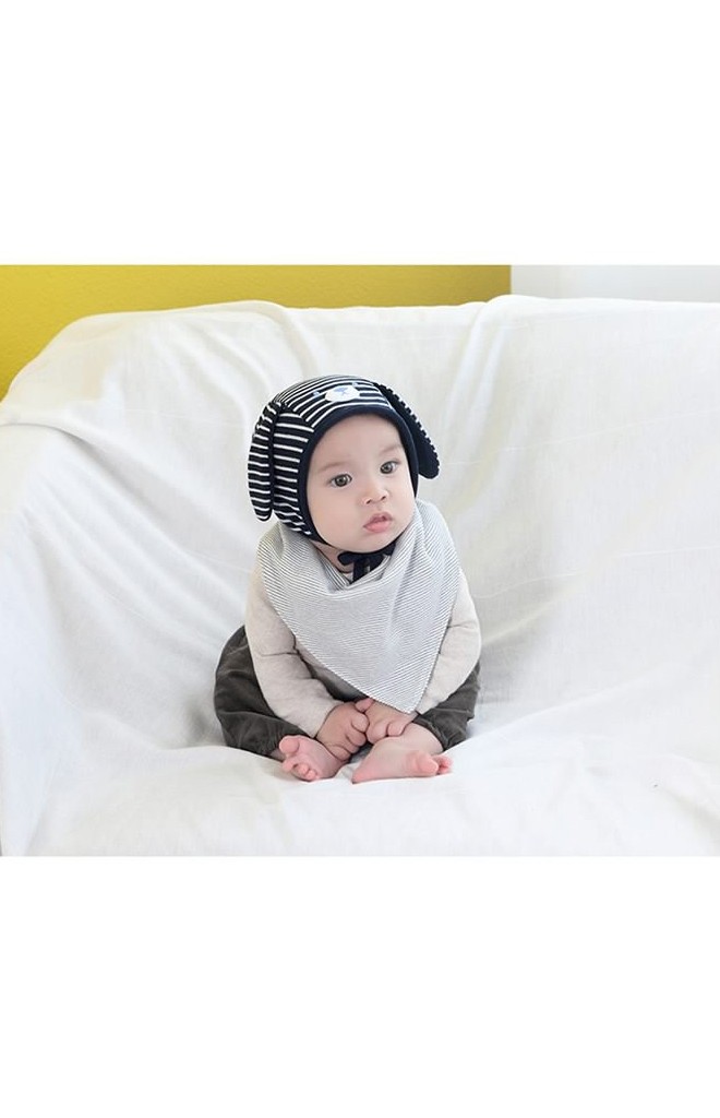 หมวกเด็กผูกคางลายทางสกรีนหน้าหมีแต่งหูยาวน่ารัก