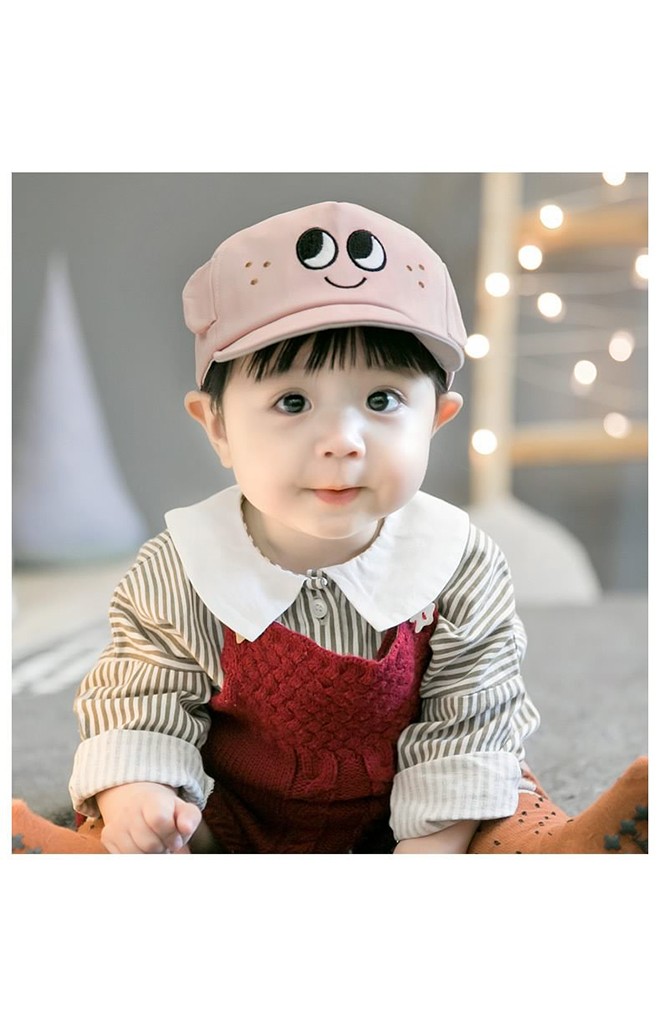 หมวกแก๊ปปักตาโตแต่งหูน่ารัก จาก GZMM