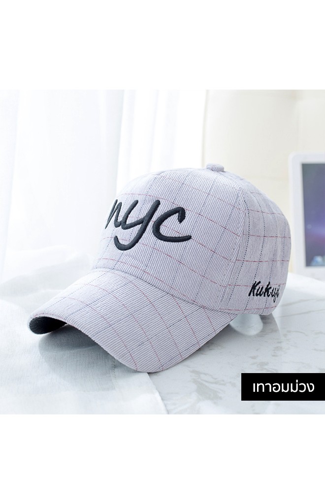 หมวกแก๊ปลูกฟูกลายตาราง ปัก nyc จาก KUKUJI