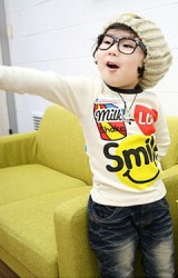 เสื้อยืดเด็กแขนยาว smile แต่งคอสีดำ