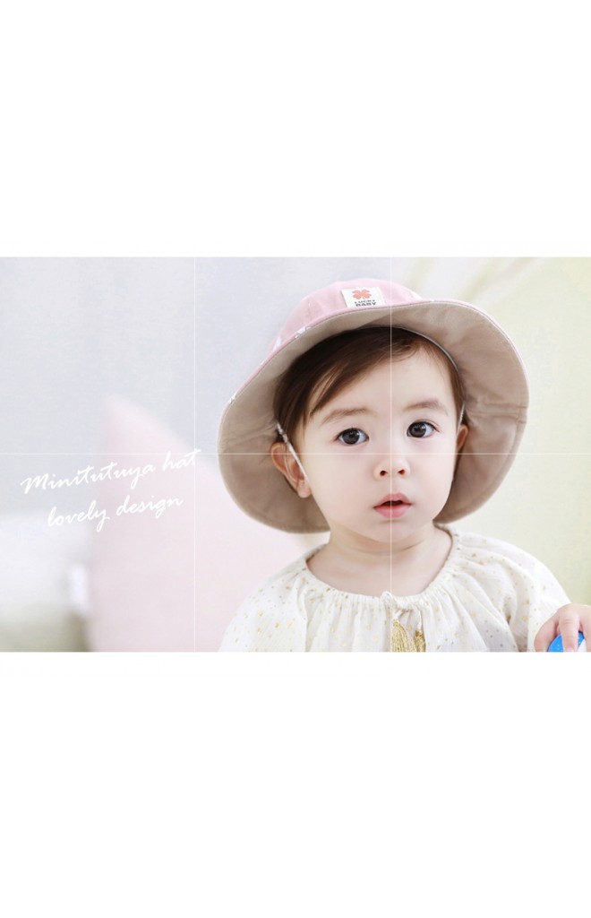 หมวกบักเก็ตสกรีนลายใบไม้ TUTUYA