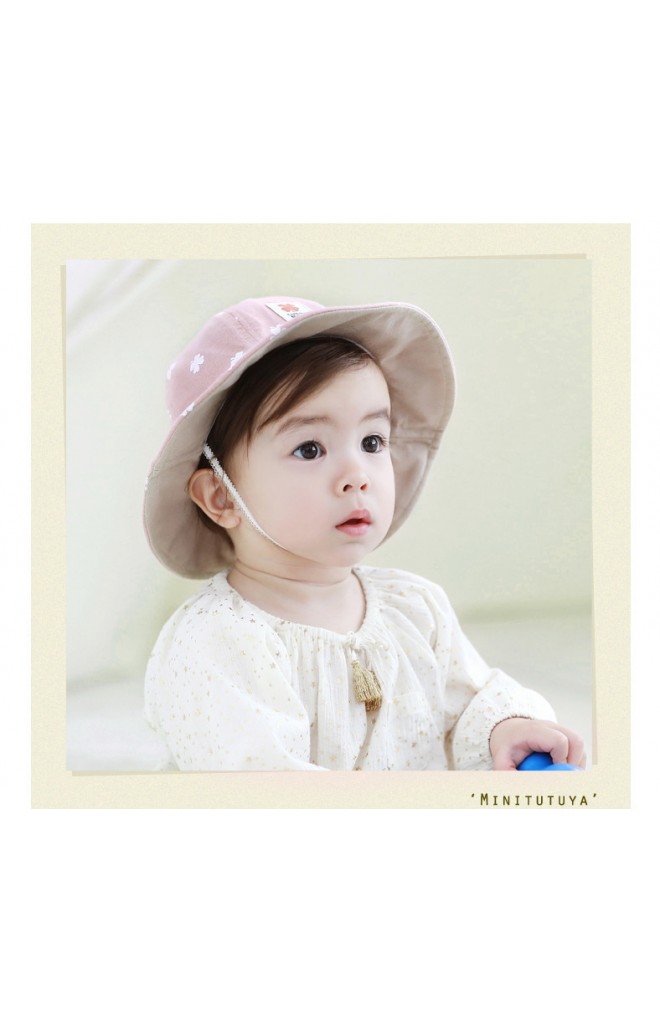 หมวกบักเก็ตสกรีนลายใบไม้ TUTUYA