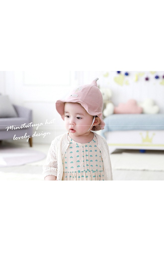 หมวกบักเก็ตปักต้นไม้ จาก TUTUYA