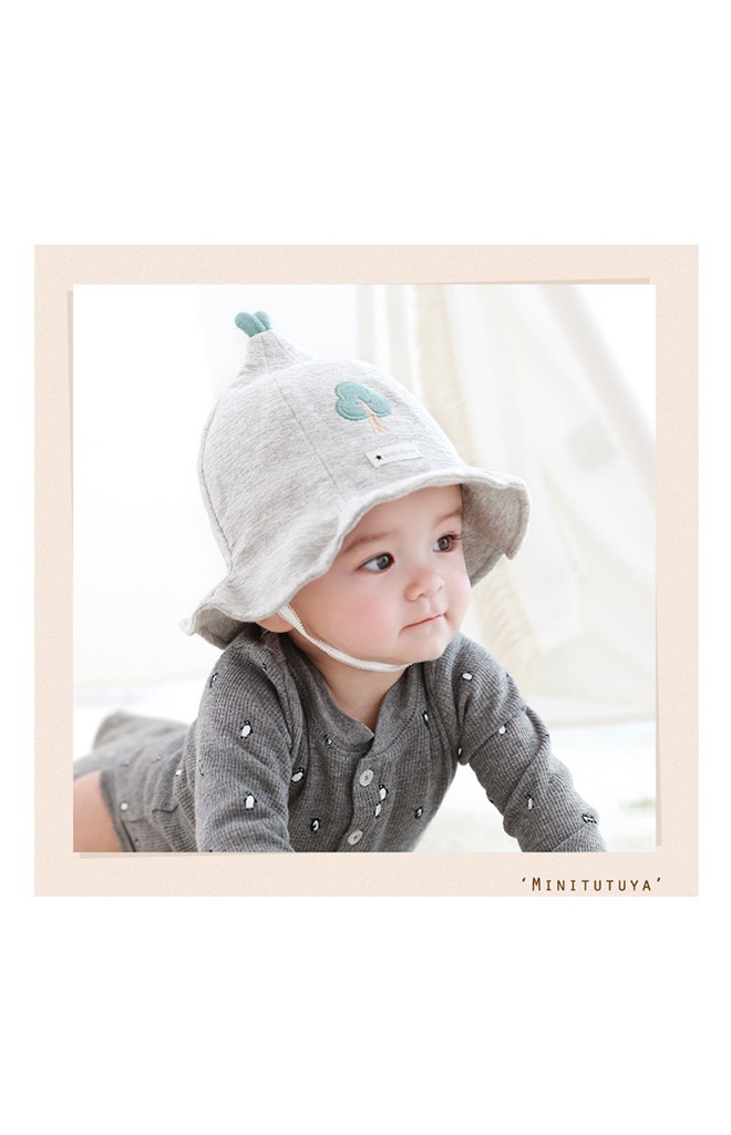 หมวกบักเก็ตปักต้นไม้ จาก TUTUYA
